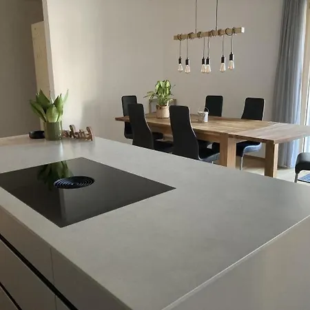 Casa Riva, Grosse, Neu Ausgebautewohnung In Apartment *